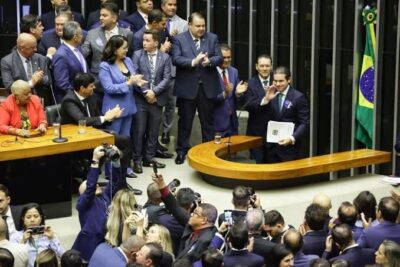 Saiba quanto cada partido vai movimentar em emendas Pix no Orçamento de 2025