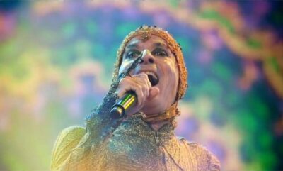 Ney Matogrosso apresenta a turnê “Bloco na Rua” no próximo dia 18, no Multicenter Sebrae