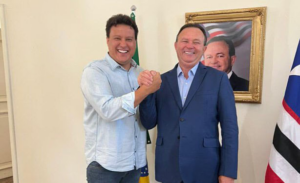 Brandão viajará para o exterior e Felipe Camarão assumirá o governo