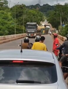 DNIT limita tráfego de veículos em ponte da BR-226, em Grajaú