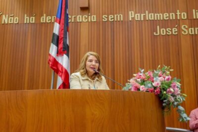“Estamos escrevendo uma nova história”, diz Iracema Vale em sessão…
