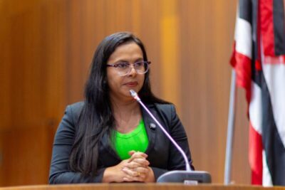 Ana do Gás revela que recebeu proposta para votar contra Iracema