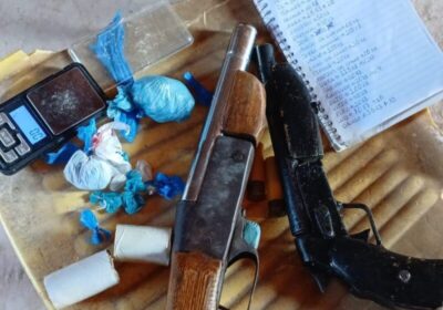 Adolescente é apreendida pela Polícia Militar com armas e drogas em Vargem Grande/MA