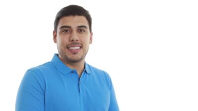 MP pede a suspensão da entrega de fardamentos escolares em Rosário/MA por propaganda irregular de Jonas Magno
