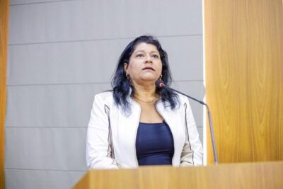 Karla Sarney destaca importância de políticas públicas para pessoas com TEA