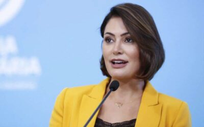 Michelle ironiza depoimento de Cid sobre vínculo dela com plano golpista