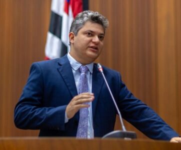 Francisco Nagib repudia críticas ao governador Carlos Brandão