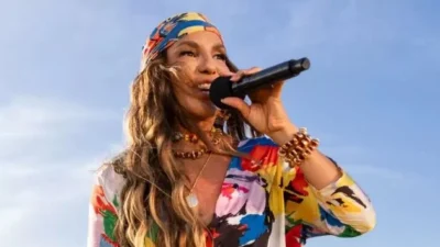 Ivete Sangalo agita circuito da Avenida Litorânea nesta sexta-feira (7)