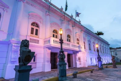 Por que Brandão mantém dinistas no governo?