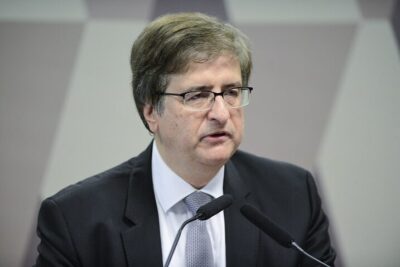 PGR só decidirá sobre denúncia ou não a Bolsonaro no ano que vem, indica Gonet