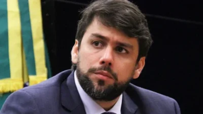 A ilógica da política leva Pedro Lucas desistir do governo Lula