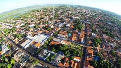 Pinheiro já recebeu mais de 14 milhões em verbas no mês de janeiro, mas mantém UBS fechadas e não paga os salários dos funcionários
