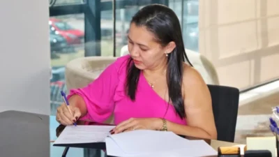 Prefeita de Bacurituba pretende gastar mais de R$ 800 mil com água sanitária e detergente em cidade com menos de 6 mil habitantes