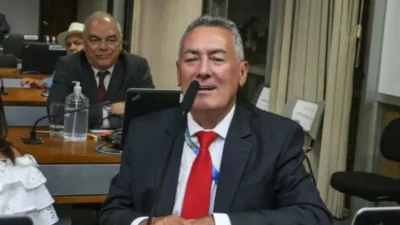 Prefeito Carrinho Cidreira fecha mais de R$ 816 mil em contratos de fornecimento de material de limpeza e produtos de higiene