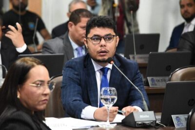 Projeto de Ribeiro Neto dispõe sobre a implantação de composteiras orgânicas nas escolas do município