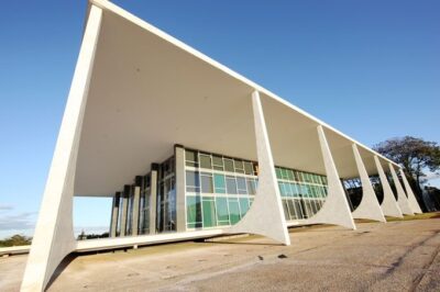 STF confirma decisão sobre porte de maconha para uso pessoal