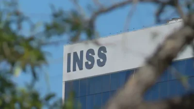 Entidades usaram robôs para conseguir dinheiro dos aposentados do INSS