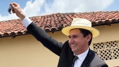 Vaqueiro contrata escritório de advocacia por R$ 360 mil em Coroatá