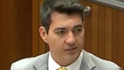 “Isso não é um pai, isso é um leão”, diz deputado sobre Brandão