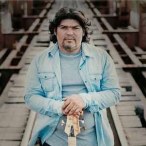 Morre o músico Mauro Bass devido a Covid-19
