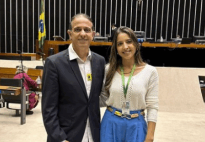 Amanda Gentil mandou R$ 8,1 milhões em emendas pix para Prefeitura comandada pelo pai