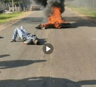 VÍDEO: Policial é esfaqueado e amarrado e esposto no asfalto quente por manifestantes em Junco do Maranhão