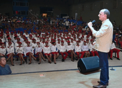 Dr. Julinho expõe verdade sobre escolas militares de São José de Ribamar