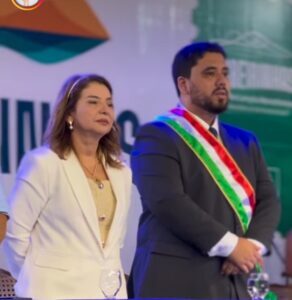 Municipalismo!!! Iracema Vale e sua determinação com o municipalidade da posse de Vinicius Vale em Barreirinhas…