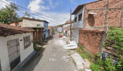 Justiça determina retirada de 18 famílias que moram em área de risco no Sá Viana