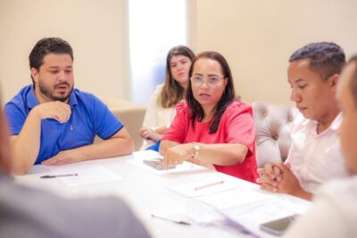 Vereadora Concita Pinto participa de reunião com o secretário Municipal de Saúde da capital para debater sobre novas contratações para o Hospital da Criança