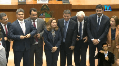 Suplentes de Rafael e Daniella tomam posse