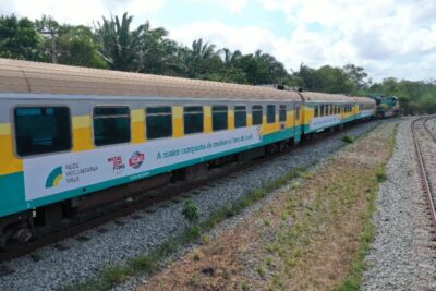 Mais de 4,4 mil pessoas ficam sem transporte com interdição de ferrovia pelo Povo Gavião