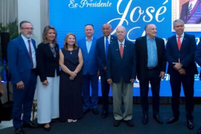 Brandão prestigia evento da Fiema em homenagem ao ex-presidente José Sarney