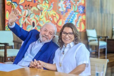 República de bananas!!! R$ 2,3 milhões para projetos de reforma no Planalto e na residência de Lula