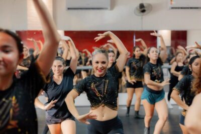 ESCOLA DE DANÇA CELEBRA 15 ANOS COM ESPETÁCULO NO TEATRO ARTHUR AZEVEDO