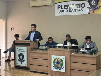 Tema Cunha tem prestação de contas rejeitada e precisa de 9 vereadores dos 13 para mudar parecer do TCE