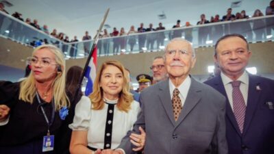 Deputados enaltecem iniciativa da Assembleia em homenagear ex-presidente José Sarney