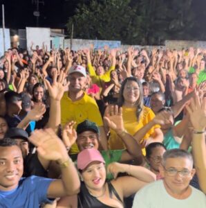 Zequinha Ribeiro mostra força e liderança política em evento que reuniu milhares de apoiadores