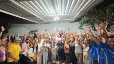 Mostrando força ao lado do deputado Fernando Braide, a pré candidata a vereadora Lorena Ricci reúne centenas de lideranças na regional turu