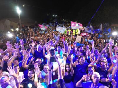 Mesmo com fake news da oposição, população lota comício de Nonatinho em Santa Luzia