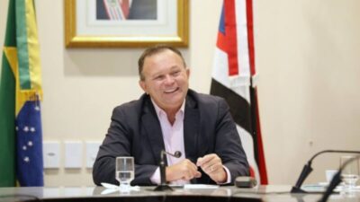 Brandão antecipa primeira parcela do 13º salário dos servidores estaduais