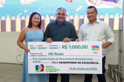 Cachoeira Grande: César Castro destaca compromisso com professores ao receber Selo Ouro da Educação