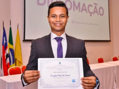 Vereador Douglas Pinto pratica rachadinha em seu primeiro salário