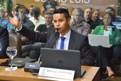 Vereador Douglas Pinto se posiciona contra redução da margem para créditos suplementares em São Luís