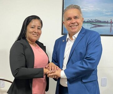 Presidente da Câmara e deputado Júlio Mendonça discutem ações para Olinda Nova do Maranhão