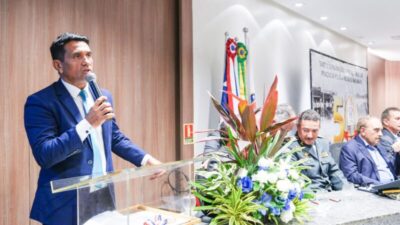 Deputado Wellington cobra fim da cláusula de barreira, nomeação de subjudices, remanescentes e novos concursos