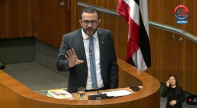 Deputados trocam ofensas por causa de Camarão e Brandão
