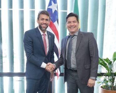 Geraldo Júnior e Pedro Lucas avançam no processo de federalização do hospital Macro Regional de Pinheiro