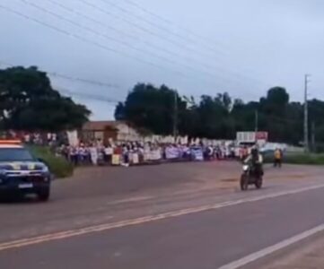 “São mais de 500 mil hectares de áreas da empresa e para nós nada de terra” diz líder do MST ao fechar acesso à fábrica da Suzano em Imperatriz