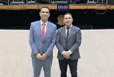 Em Brasília, prefeito André da Ralpnet garante ônibus escolares, ambulâncias UTI e maquinários para a cidade de Pinheiro